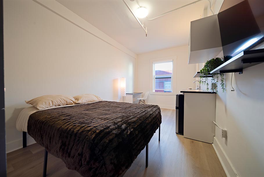 Spacious Room